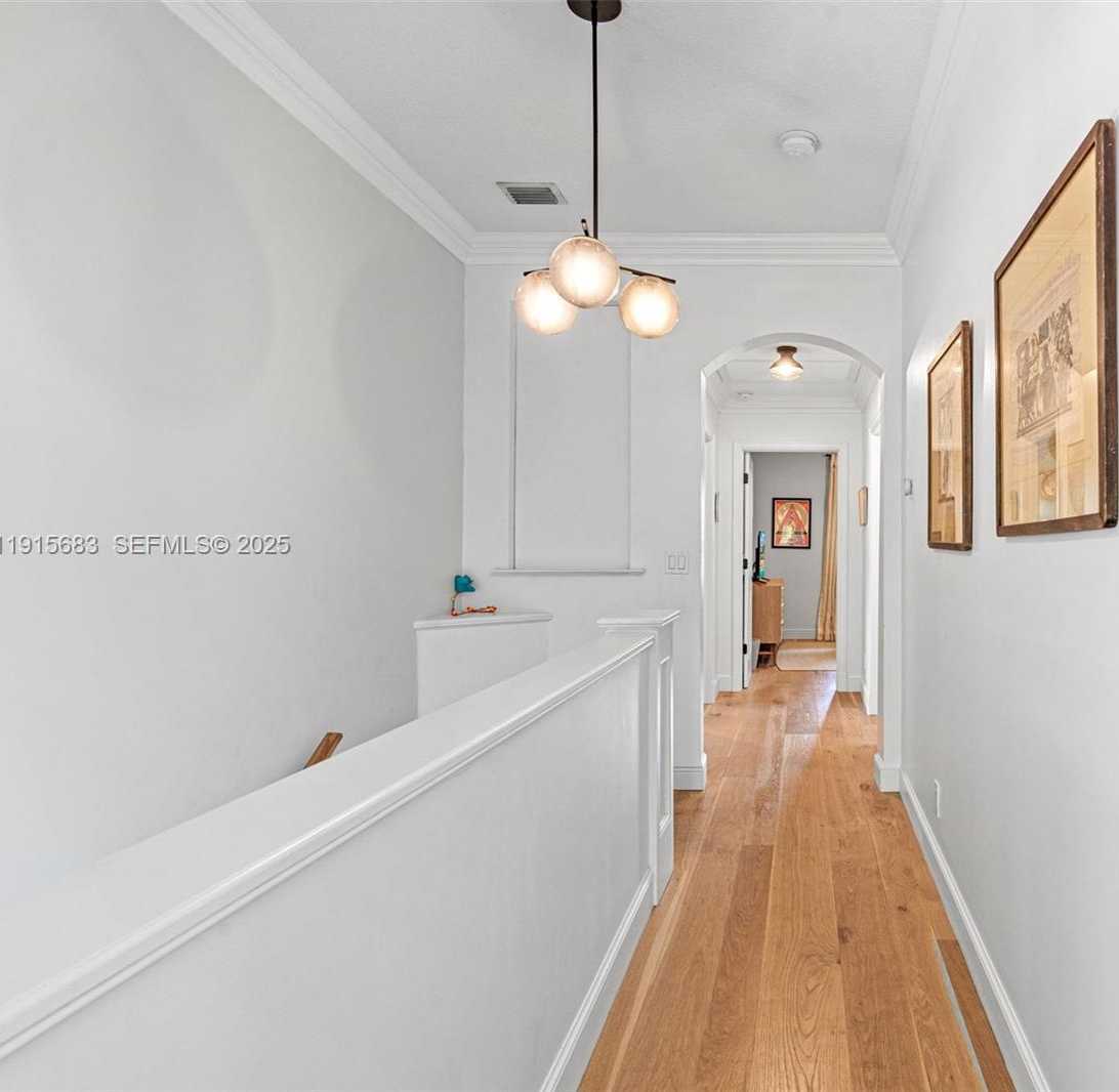 Small Image of 375 PLYMOUTH RD, West Palm Beach Number 22