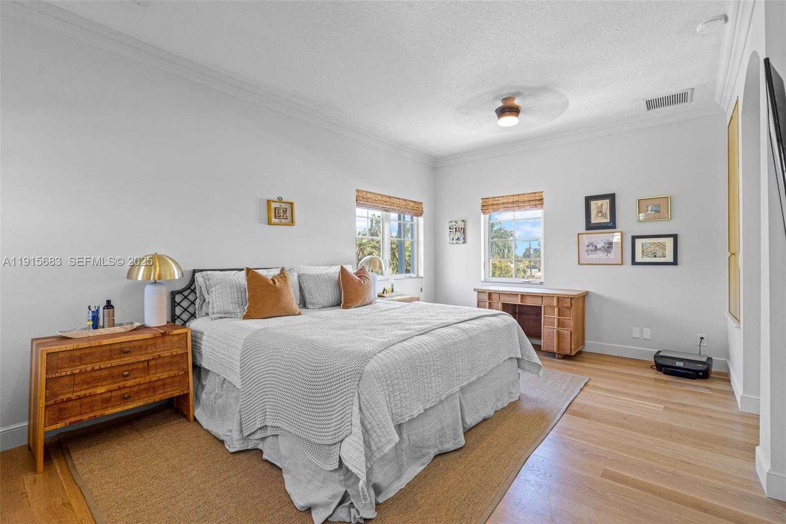 Small Image of 375 PLYMOUTH RD, West Palm Beach Number 31