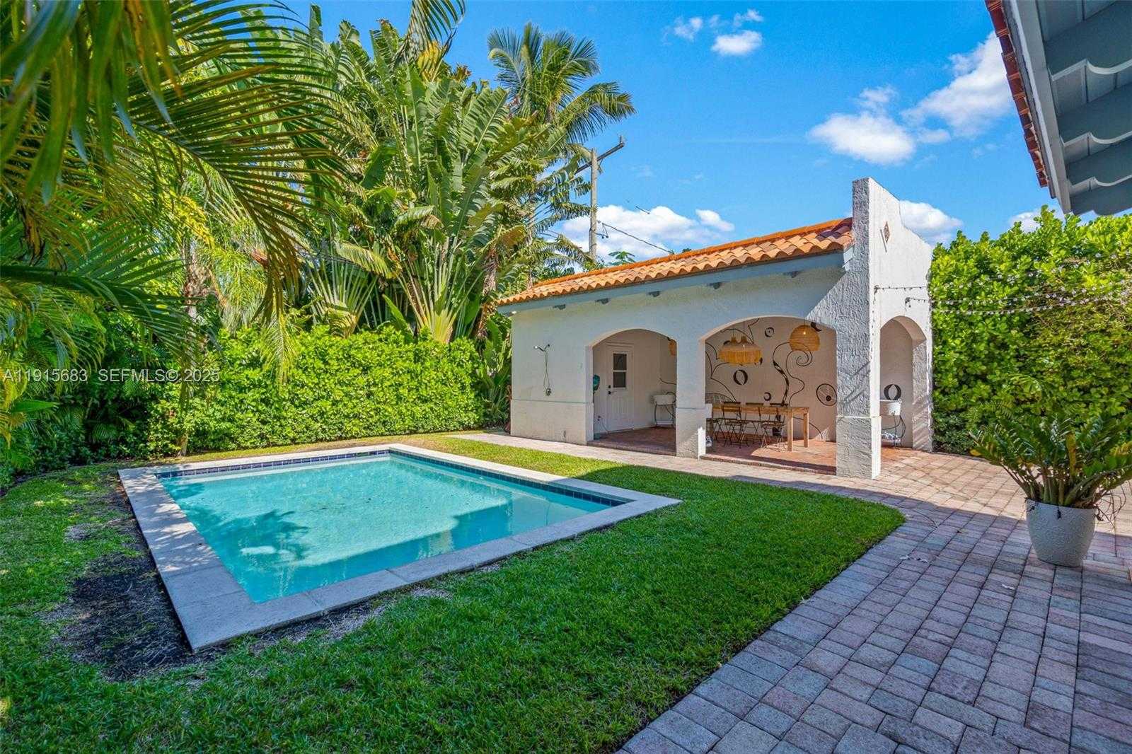 Small Image of 375 PLYMOUTH RD, West Palm Beach Number 41