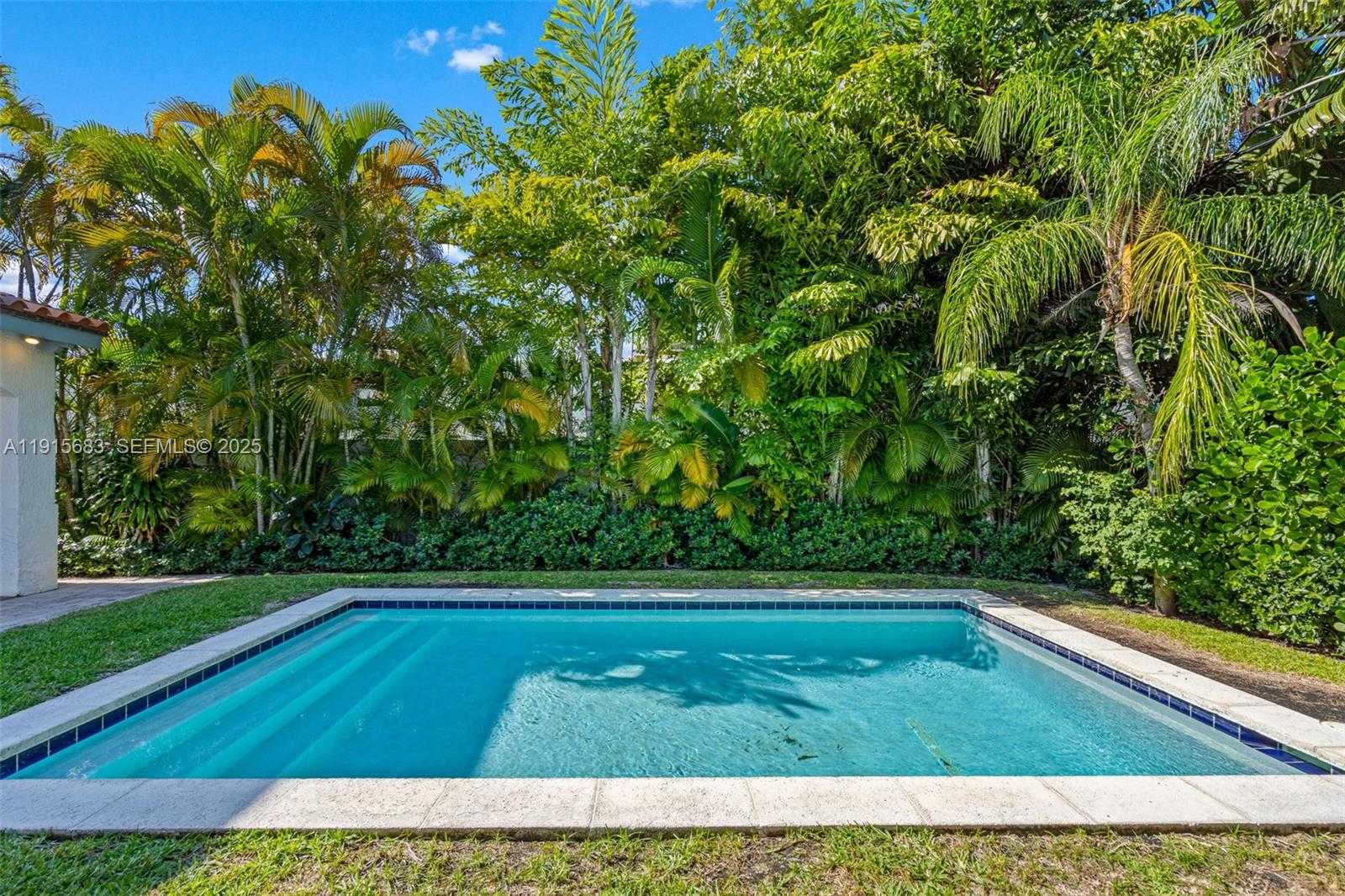 Small Image of 375 PLYMOUTH RD, West Palm Beach Number 44