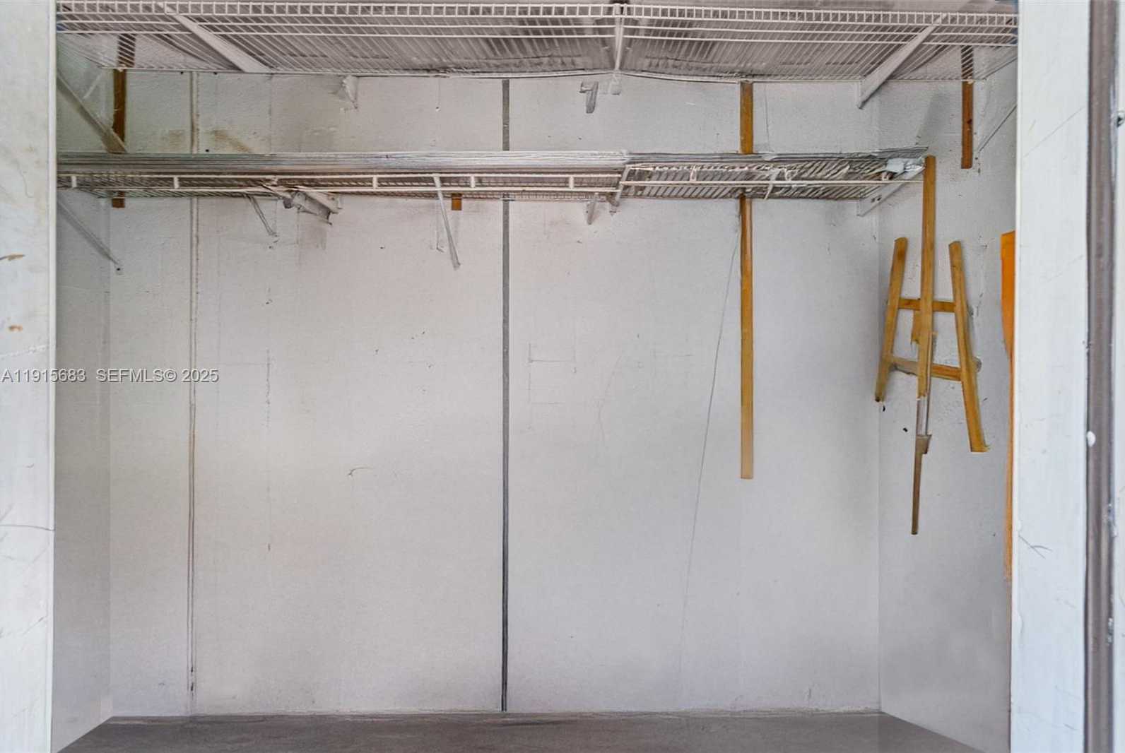 Small Image of 375 PLYMOUTH RD, West Palm Beach Number 54