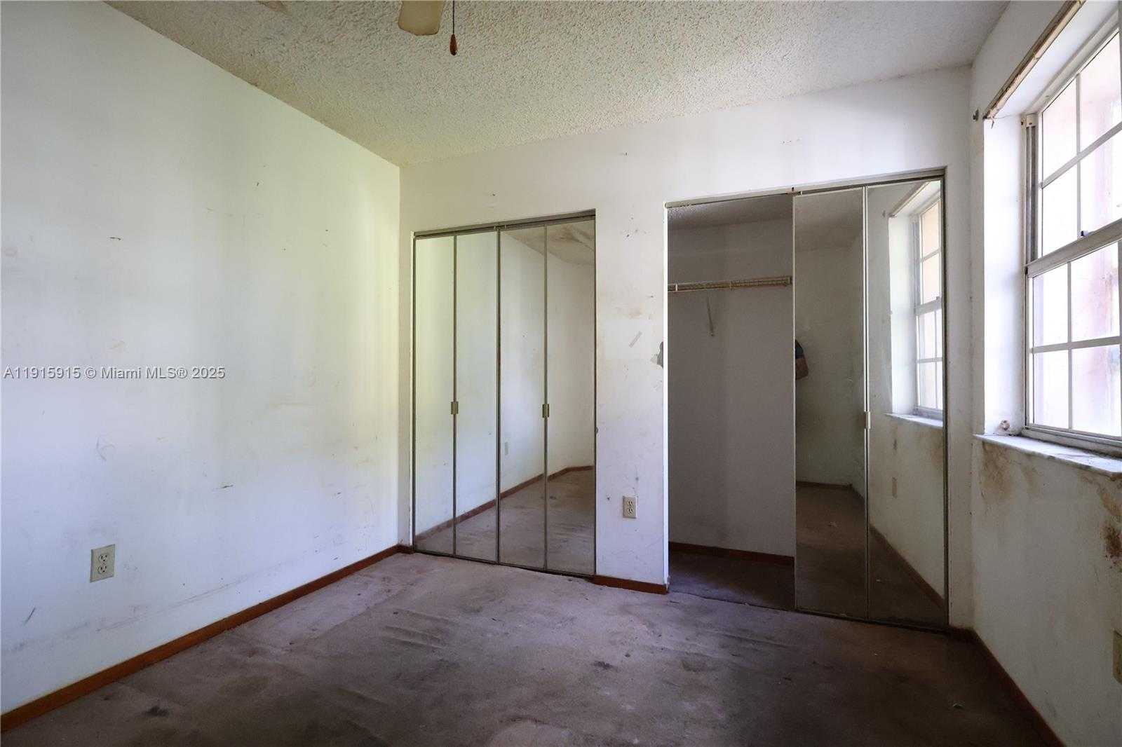 Small Image of 20739 SOUTH WEST 86TH CT, Cutler Bay Number 19