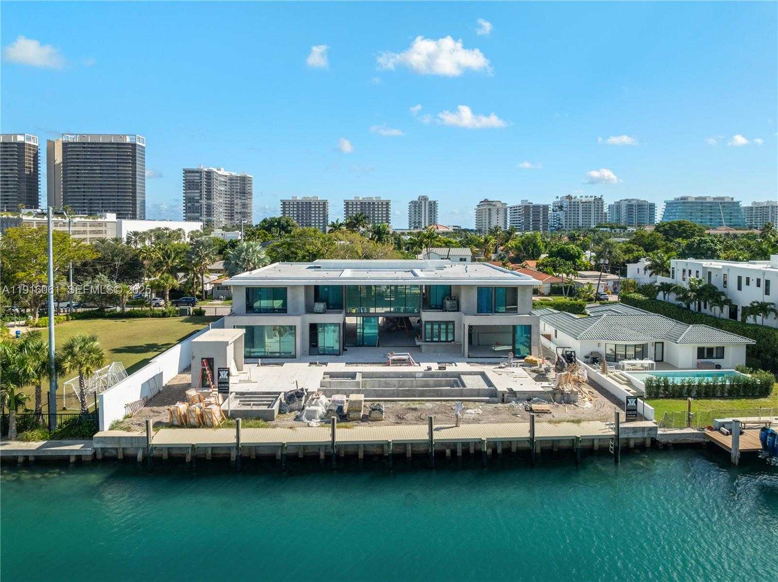 Small Image of 9540 BAY DR, Surfside Number 2