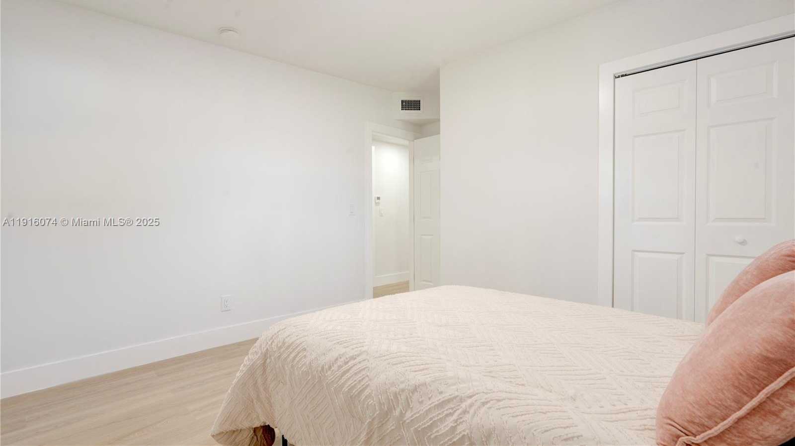 Small Image of 2736 NORTH WEST 21ST AVE, Oakland Park Number 27