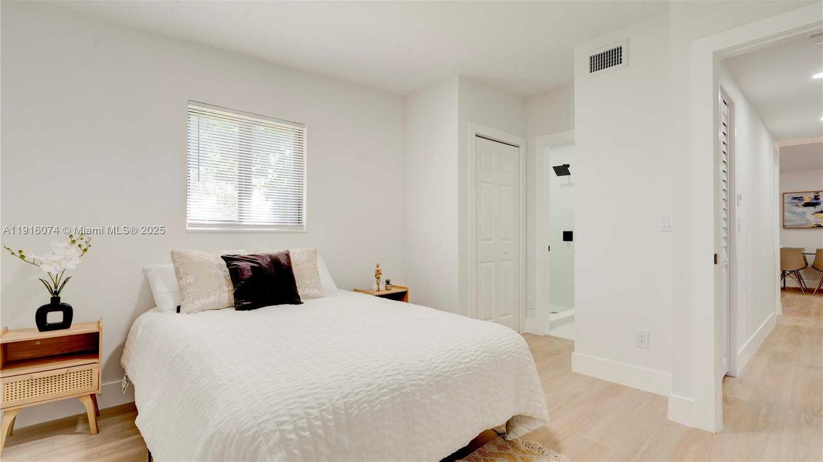 Small Image of 2736 NORTH WEST 21ST AVE, Oakland Park Number 29