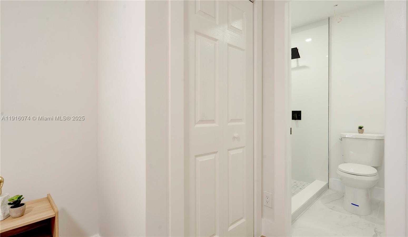 Small Image of 2736 NORTH WEST 21ST AVE, Oakland Park Number 31