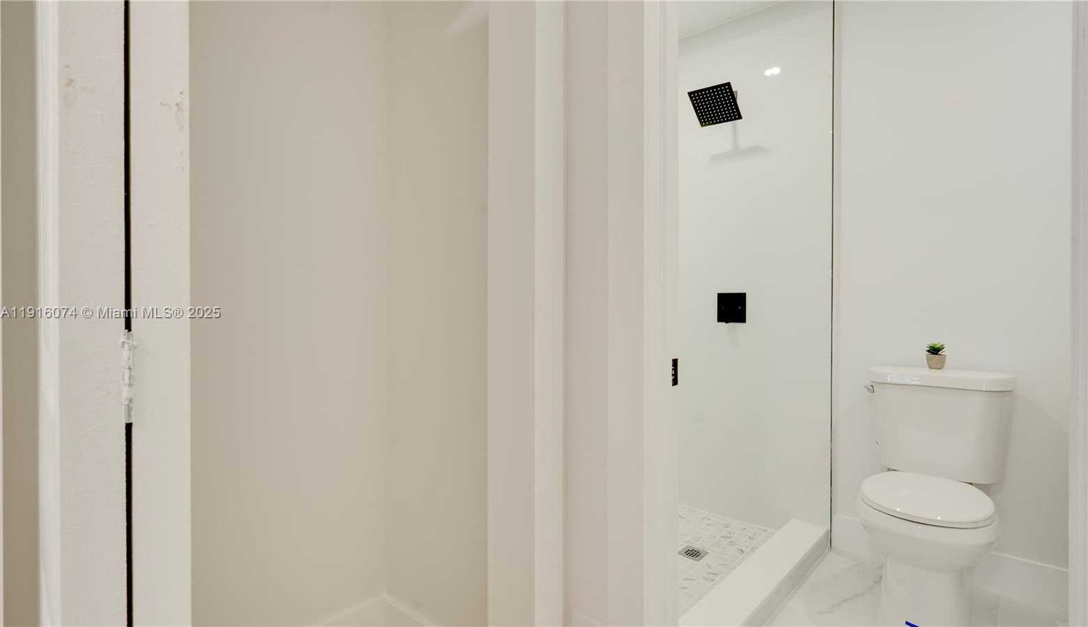 Small Image of 2736 NORTH WEST 21ST AVE, Oakland Park Number 32