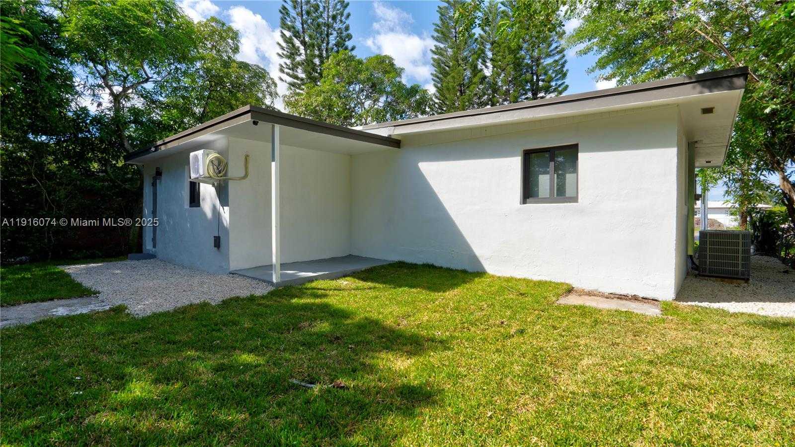 Small Image of 2736 NORTH WEST 21ST AVE, Oakland Park Number 41