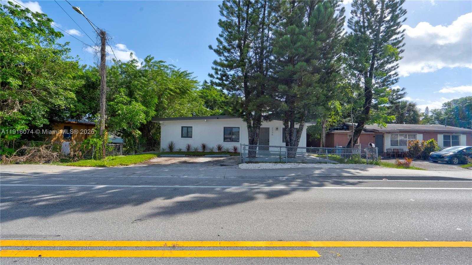 Small Image of 2736 NORTH WEST 21ST AVE, Oakland Park Number 46
