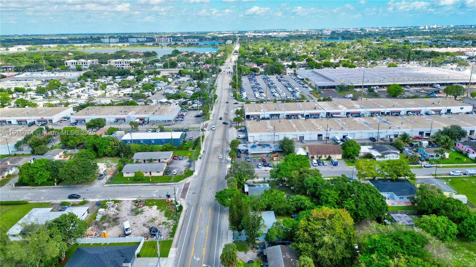 Small Image of 2736 NORTH WEST 21ST AVE, Oakland Park Number 54