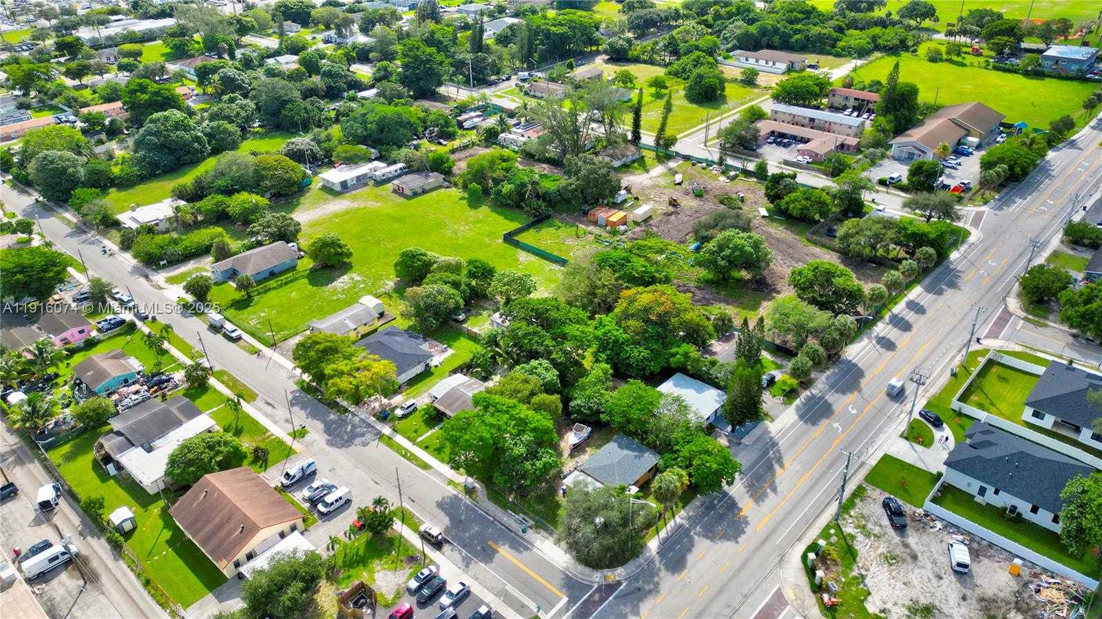 Small Image of 2736 NORTH WEST 21ST AVE, Oakland Park Number 66