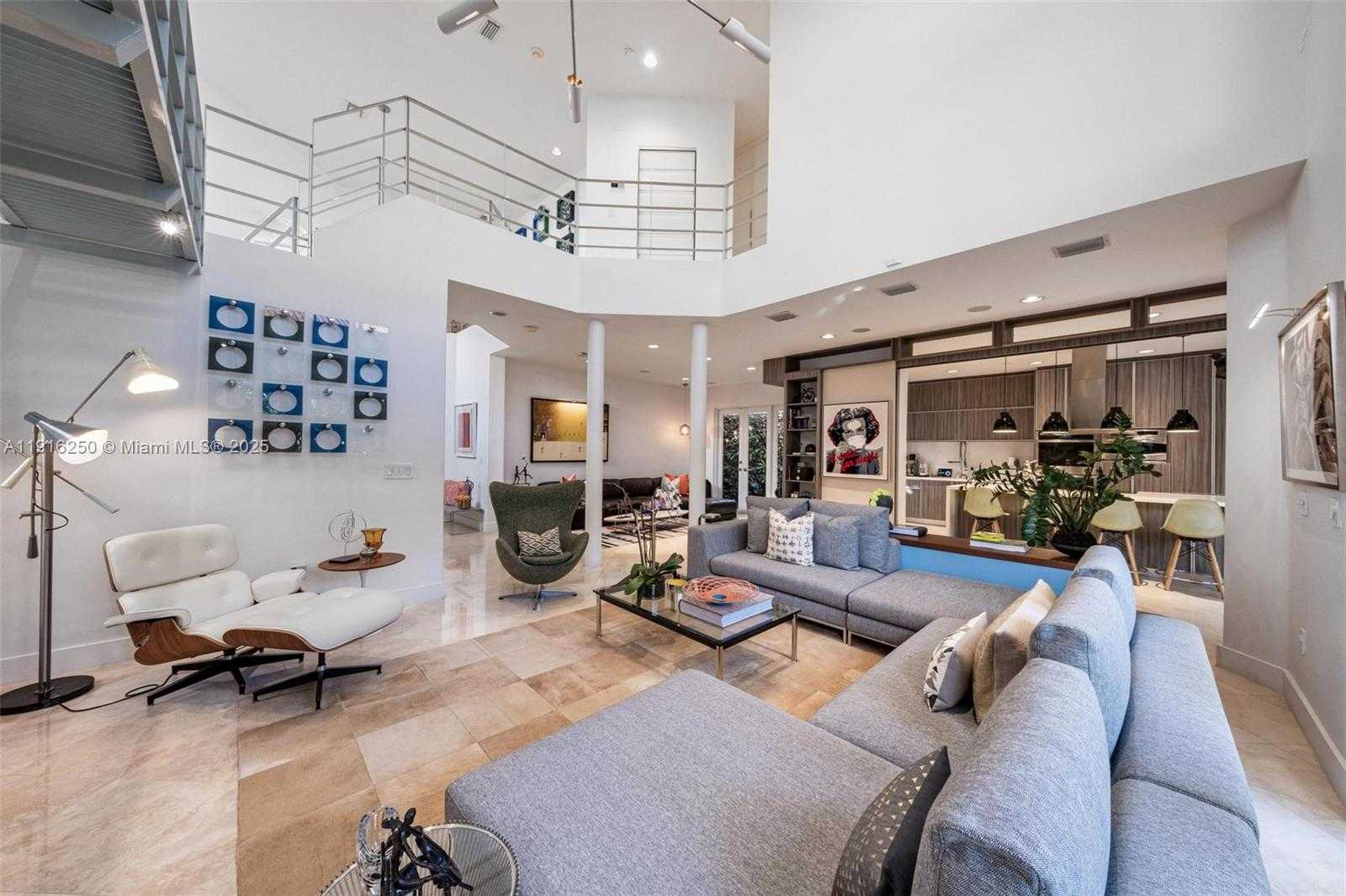 Small Image of 3965 194TH LN, Sunny Isles Beach Number 20