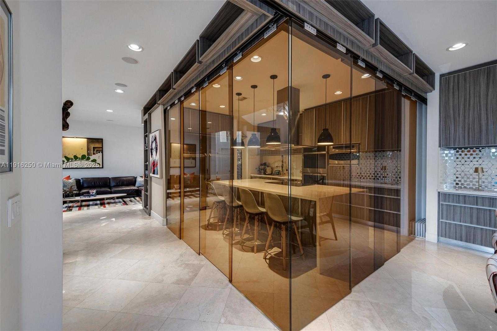 Small Image of 3965 194TH LN, Sunny Isles Beach Number 24