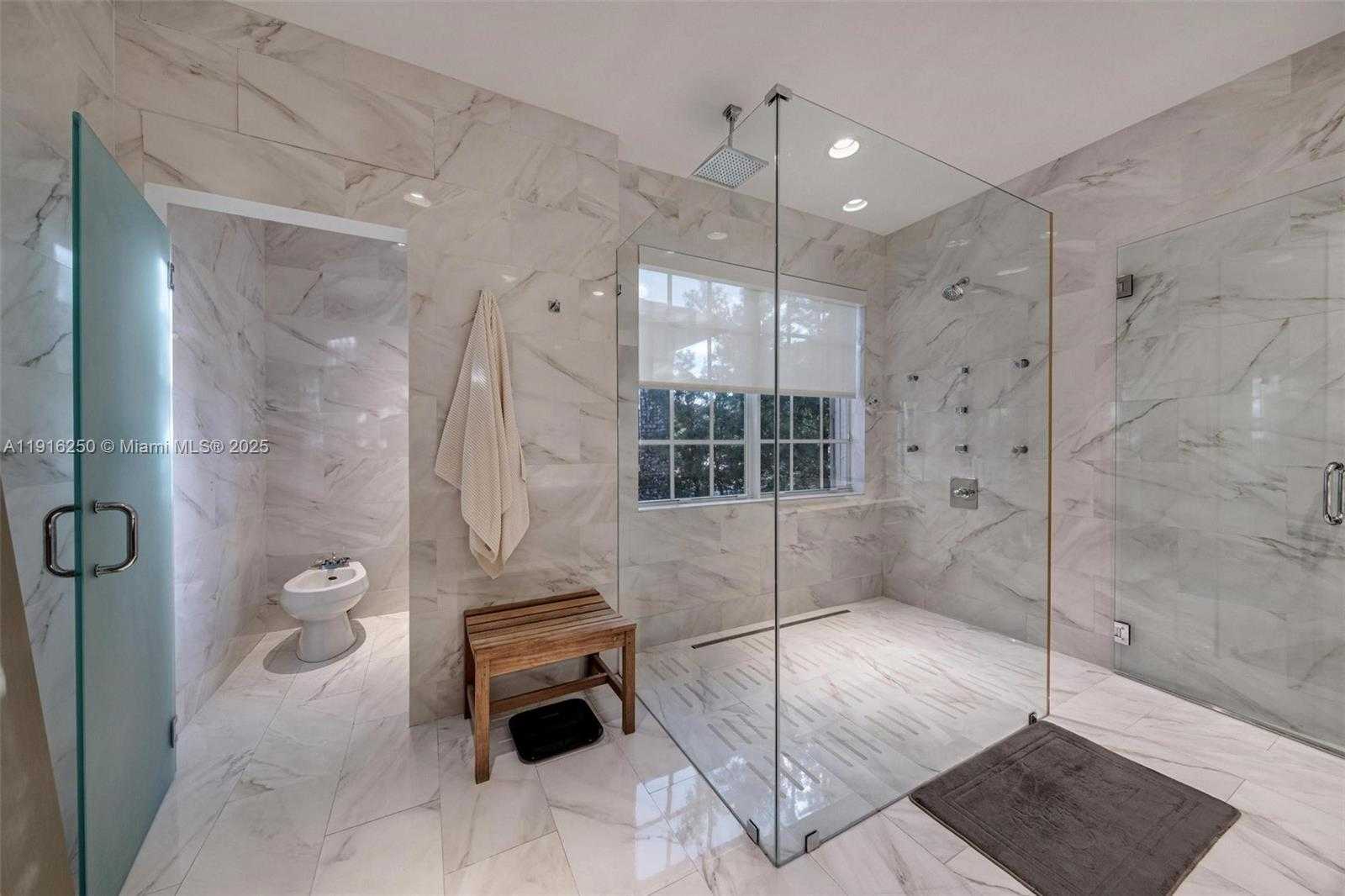 Small Image of 3965 194TH LN, Sunny Isles Beach Number 39