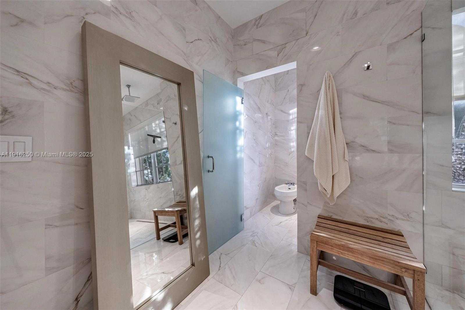 Small Image of 3965 194TH LN, Sunny Isles Beach Number 40