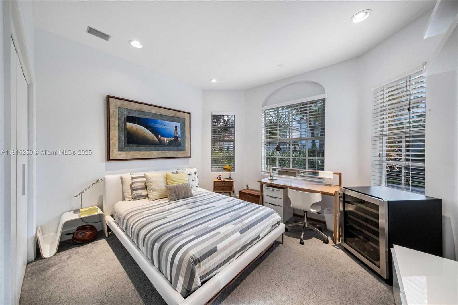 Small Image of 3965 194TH LN, Sunny Isles Beach Number 51