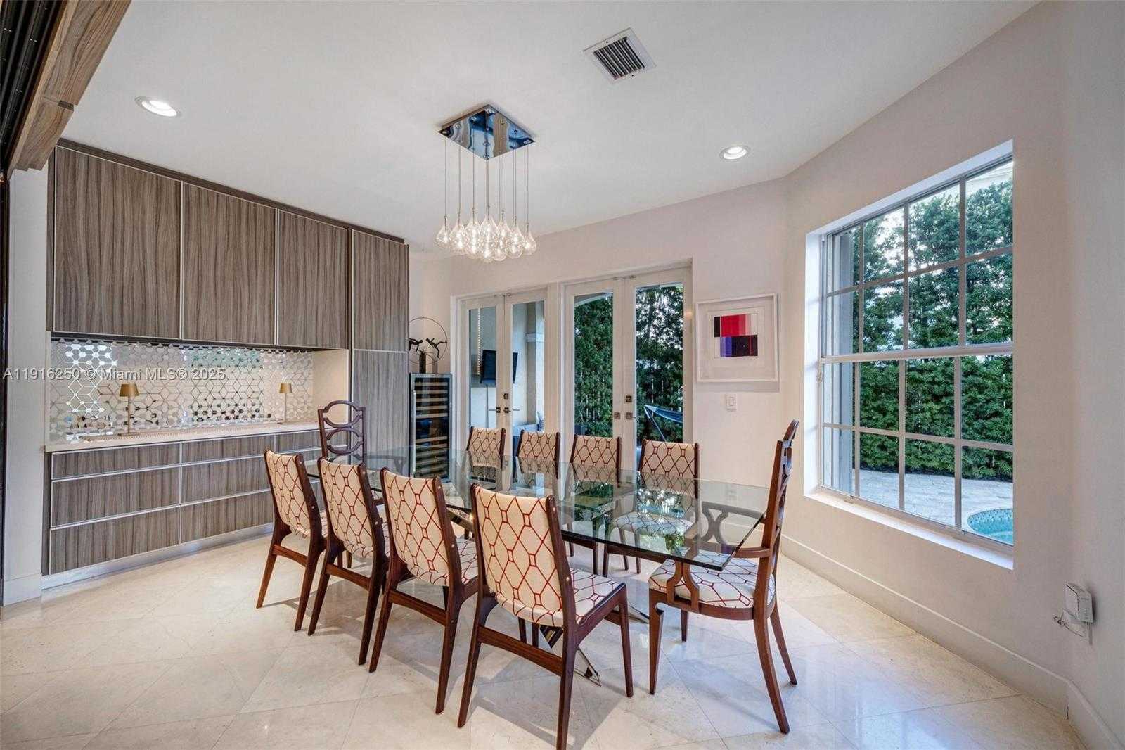 Small Image of 3965 194TH LN, Sunny Isles Beach Number 8