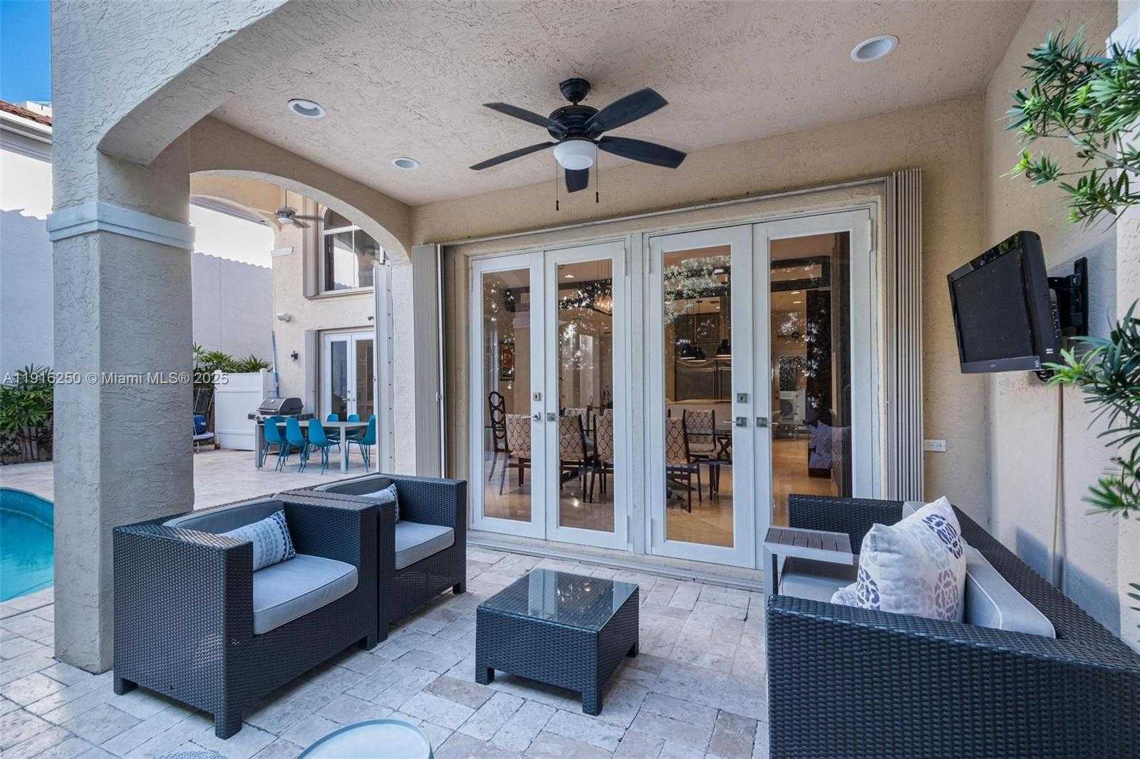 Small Image of 3965 194TH LN, Sunny Isles Beach Number 9