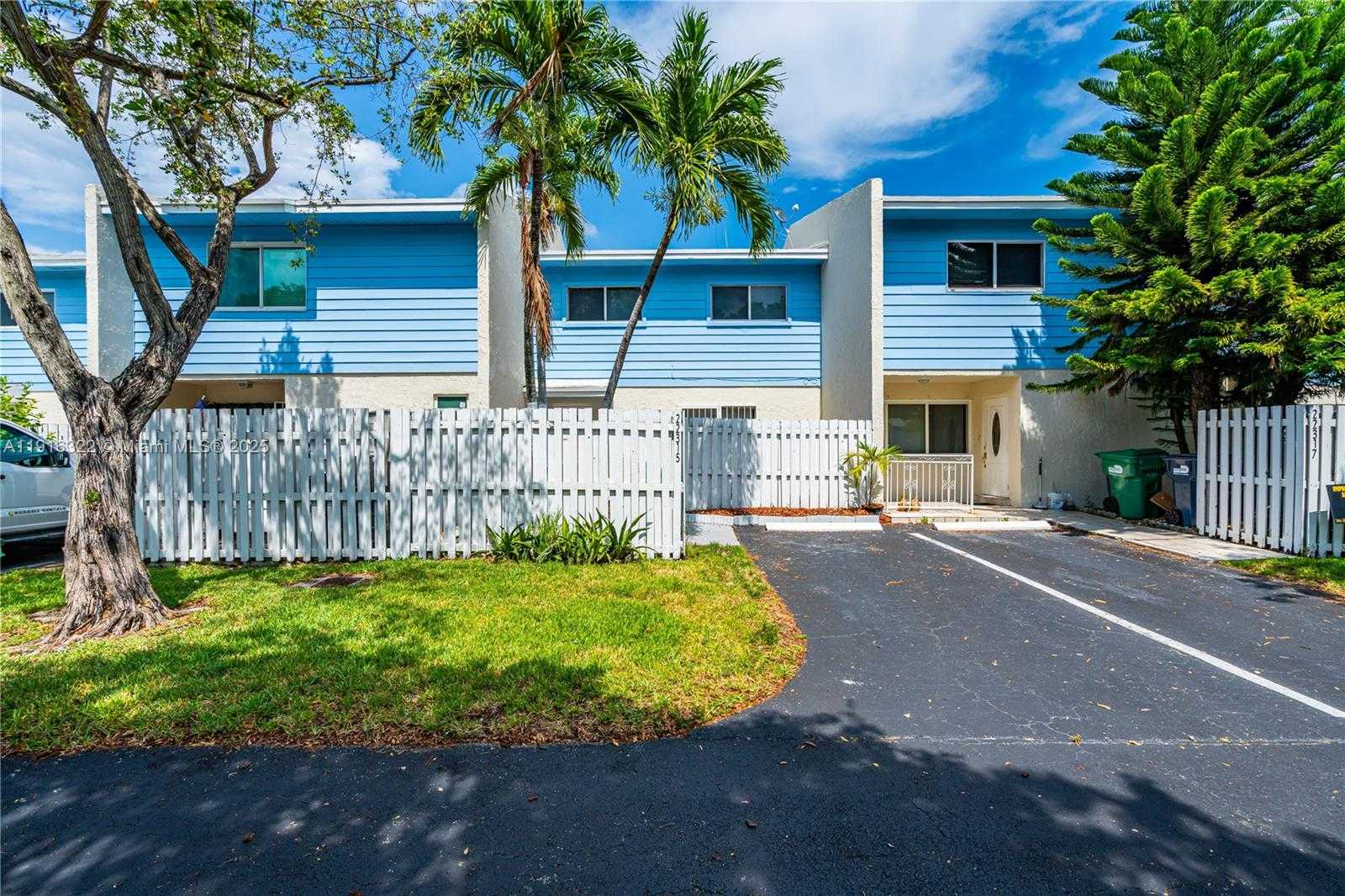 Small Image of 22315 SOUTH WEST 103RD AVE, Cutler Bay Number 1