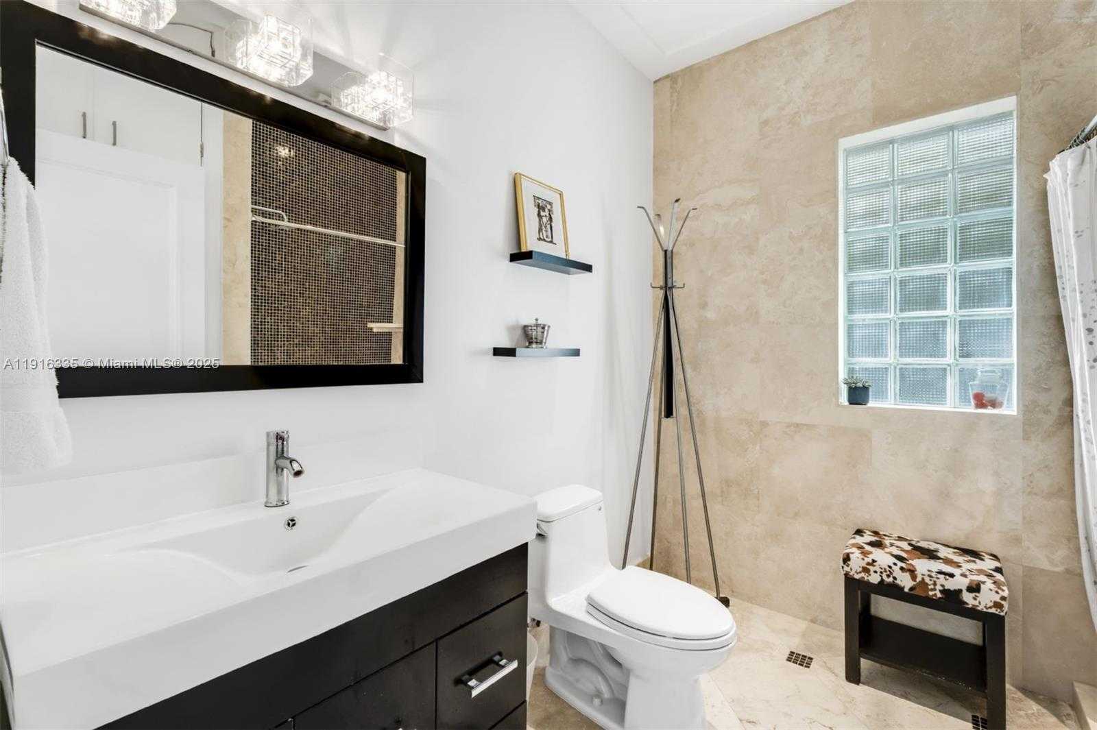 Small Image of 5981 SOUTH WEST 136TH ST, Pinecrest Number 18