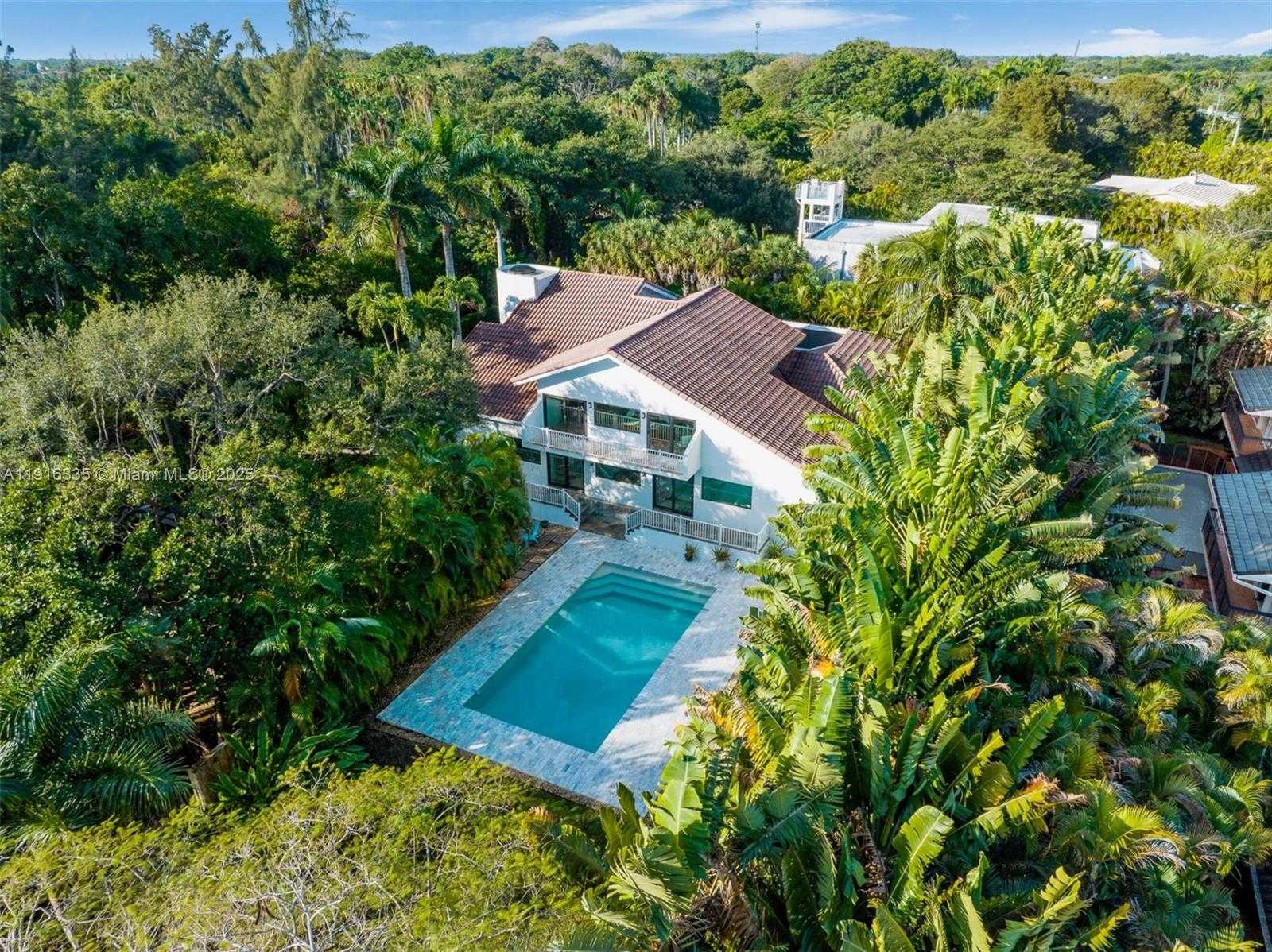 Small Image of 5981 SOUTH WEST 136TH ST, Pinecrest Number 24