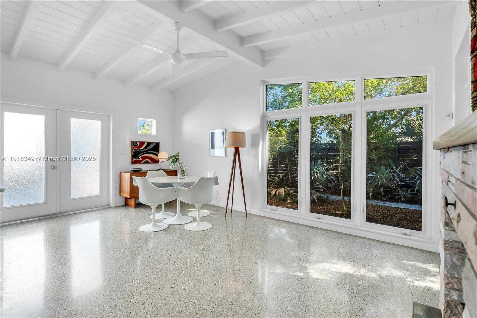 Small Image of 2333 SOUTH WEST 34TH WAY, Fort Lauderdale Number 2