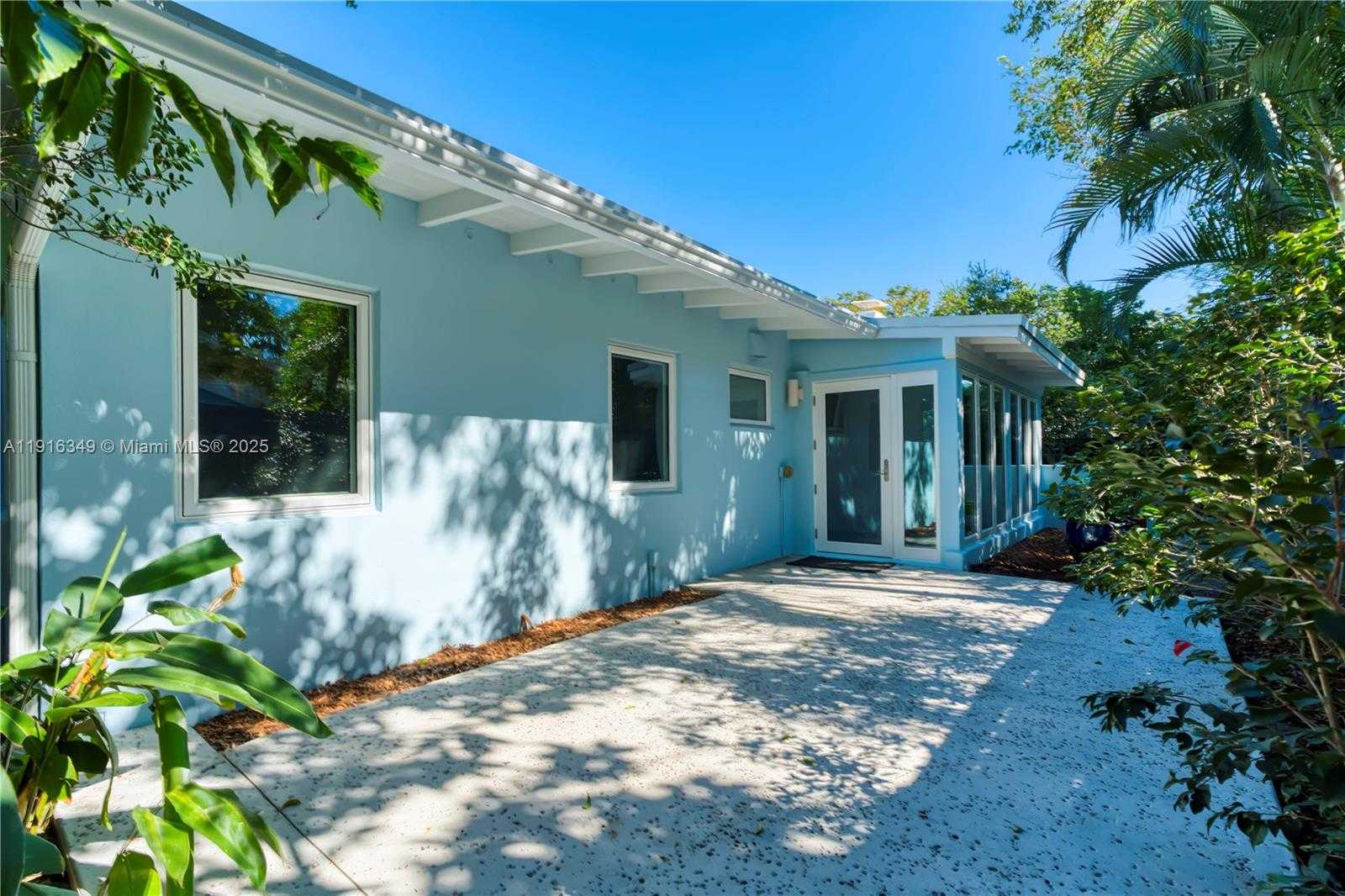 Small Image of 2333 SOUTH WEST 34TH WAY, Fort Lauderdale Number 26