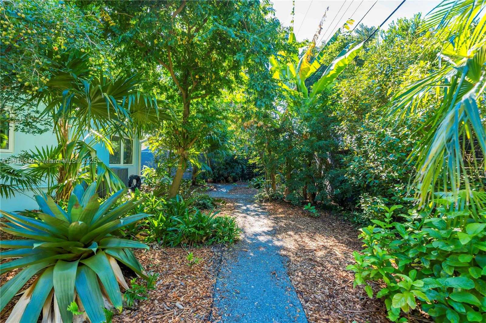 Small Image of 2333 SOUTH WEST 34TH WAY, Fort Lauderdale Number 29