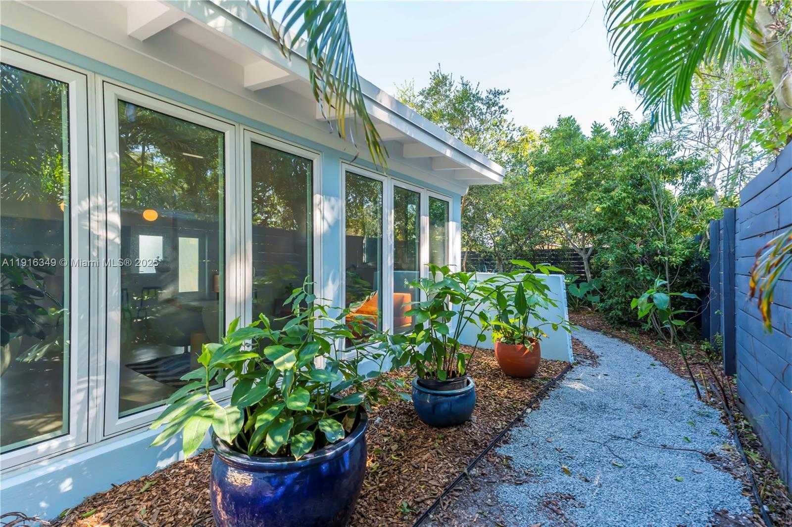 Small Image of 2333 SOUTH WEST 34TH WAY, Fort Lauderdale Number 32