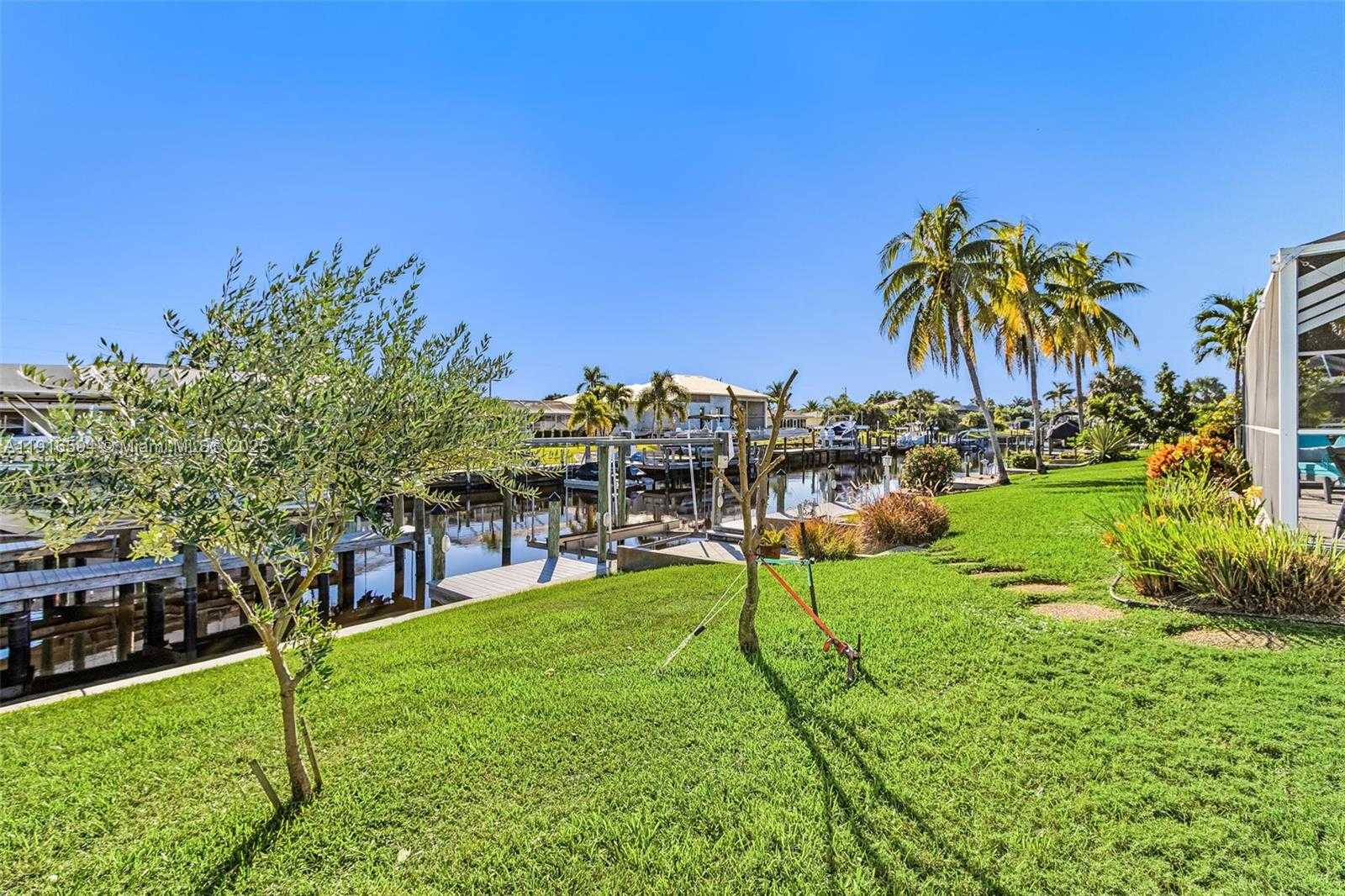 Small Image of 3005 SOUTH EAST 18TH, Cape Coral Number 16