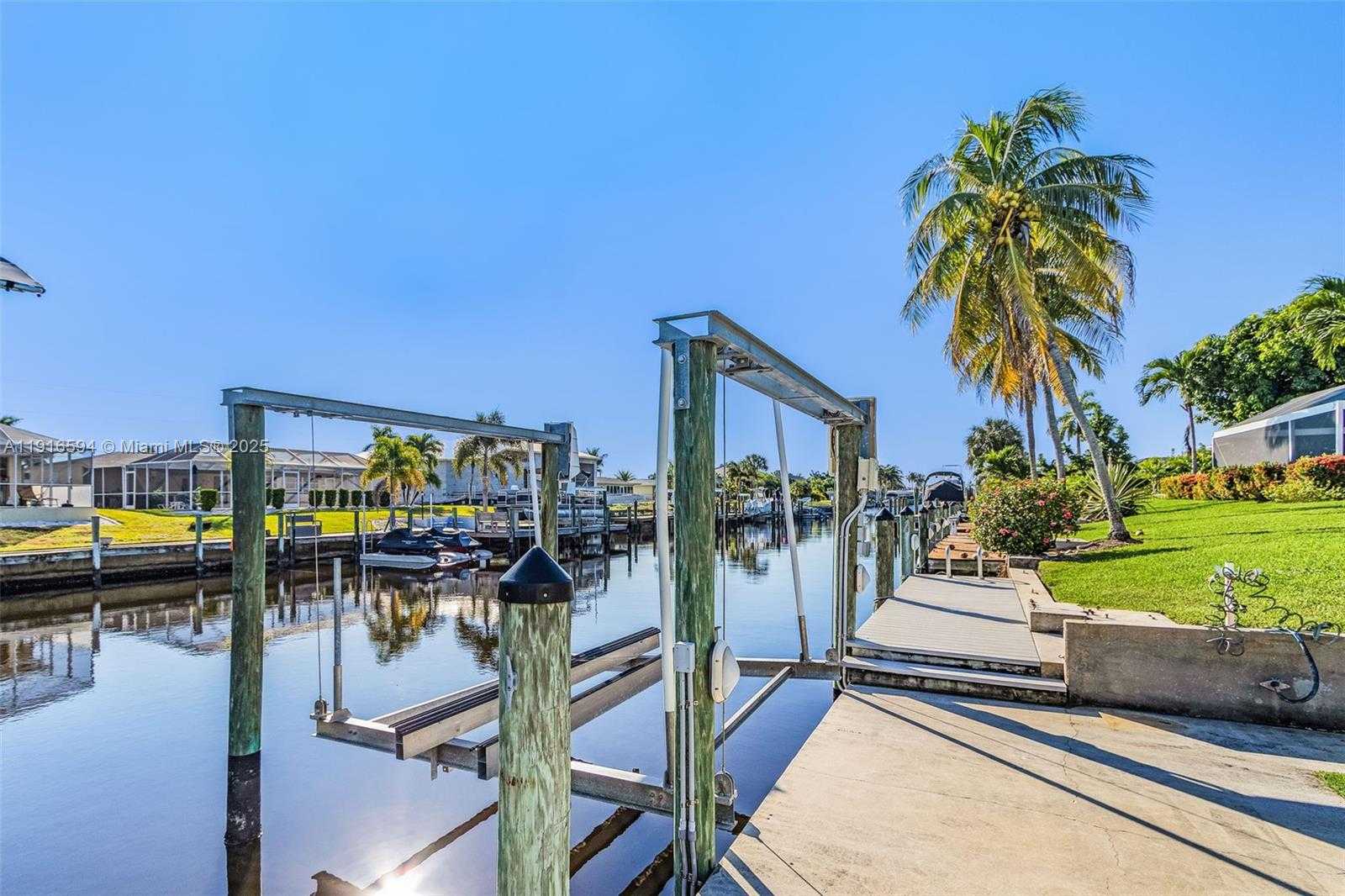 Small Image of 3005 SOUTH EAST 18TH, Cape Coral Number 17