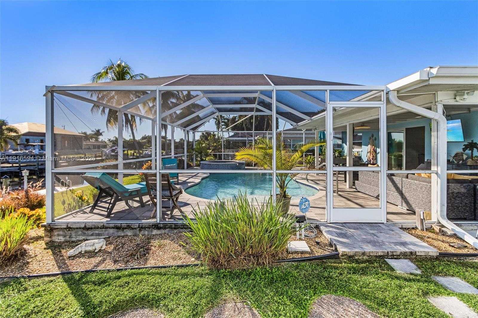 Small Image of 3005 SOUTH EAST 18TH, Cape Coral Number 19