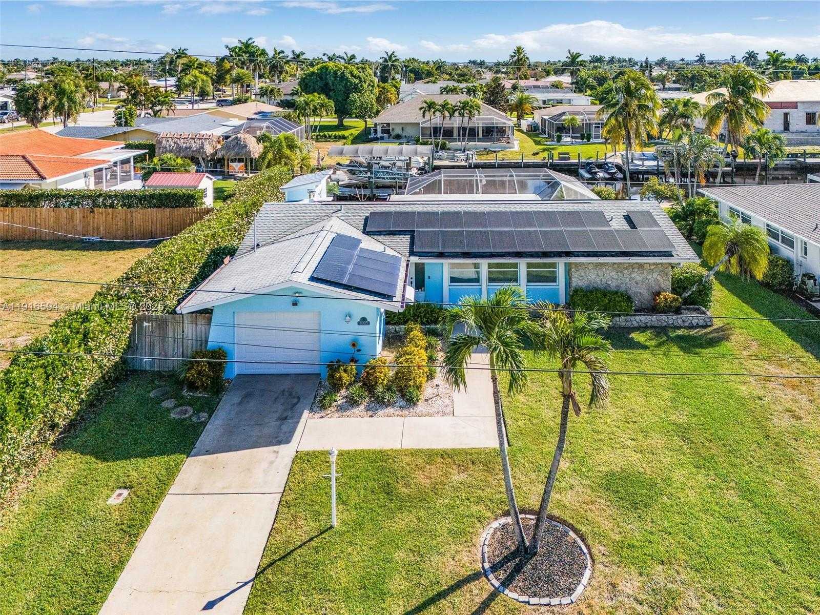 Small Image of 3005 SOUTH EAST 18TH, Cape Coral Number 30