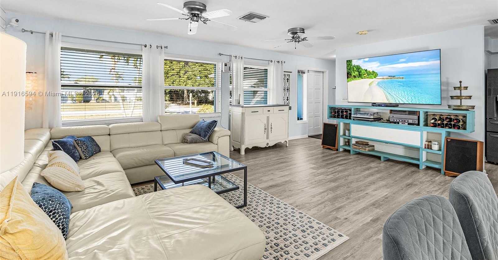 Small Image of 3005 SOUTH EAST 18TH, Cape Coral Number 6