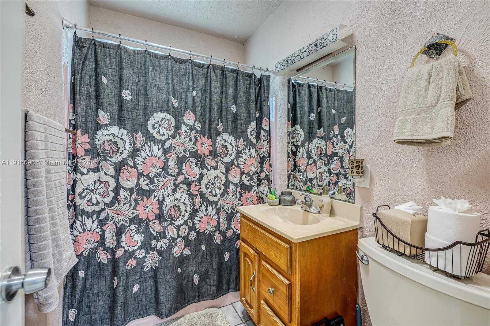 Small Image of 6431 SOUTH WEST 19TH ST, North Lauderdale Number 19