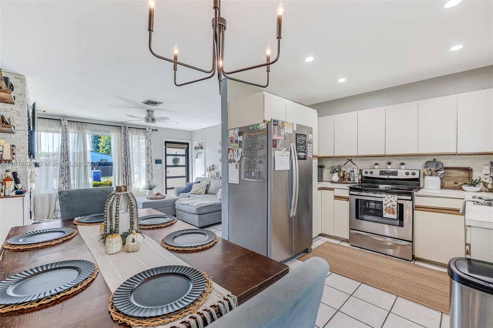 Small Image of 6431 SOUTH WEST 19TH ST, North Lauderdale Number 34