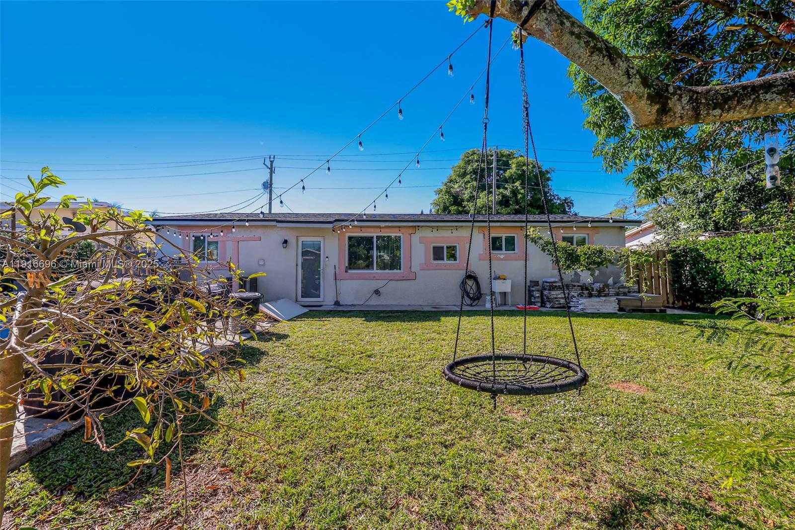 Small Image of 6431 SOUTH WEST 19TH ST, North Lauderdale Number 46