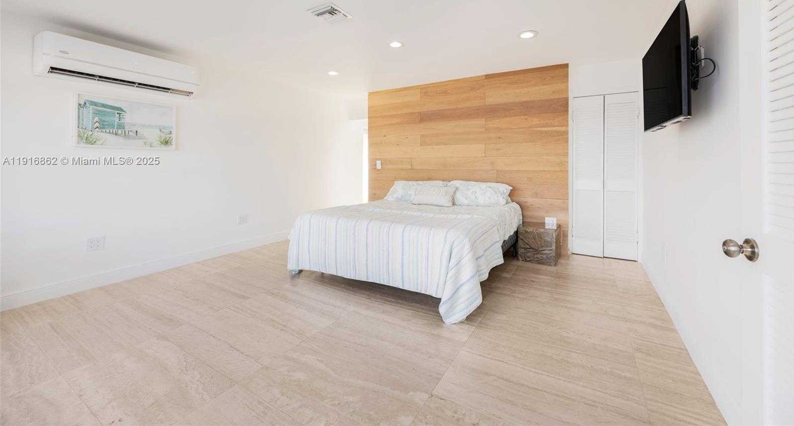 Small Image of 1733 SUNRISE DR, Big Pine Number 12