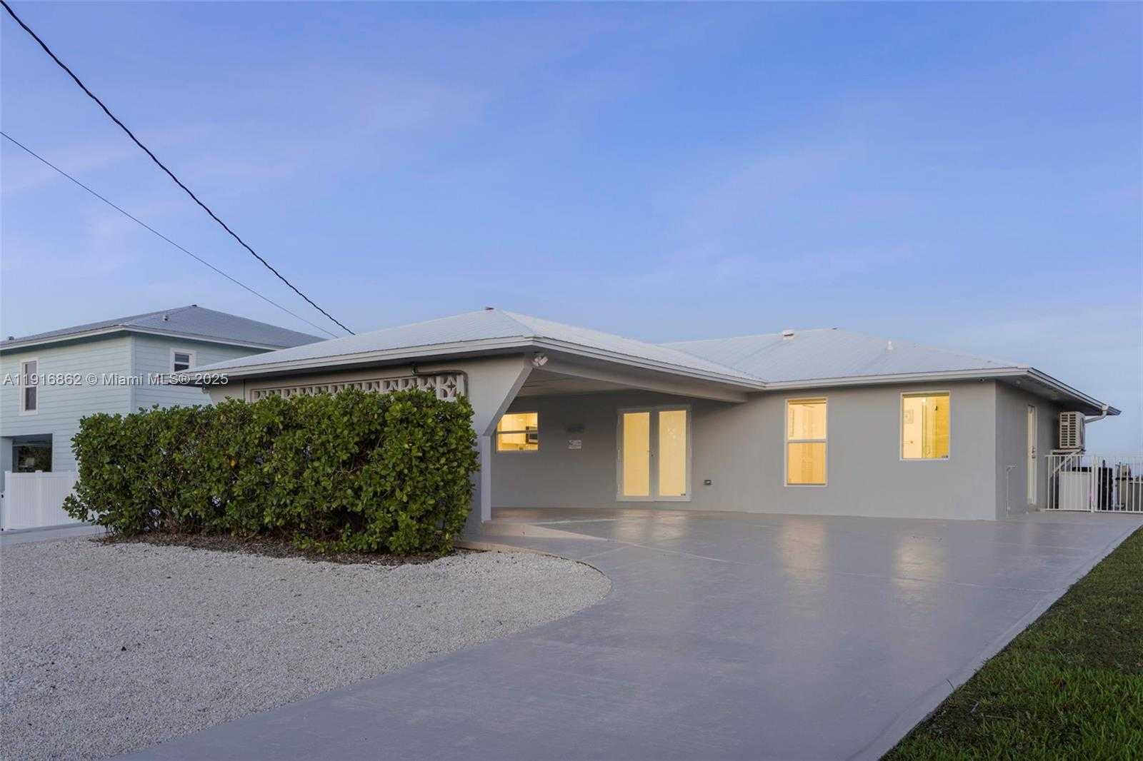 Small Image of 1733 SUNRISE DR, Big Pine Number 35