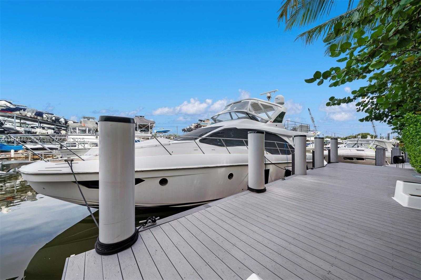 Small Image of 725 NORTH EAST 77TH ST, Miami Number 24