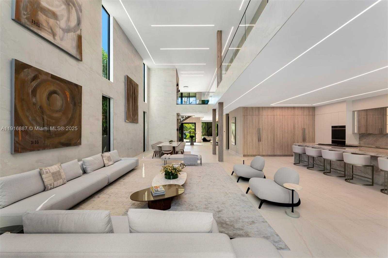 Small Image of 725 NORTH EAST 77TH ST, Miami Number 8