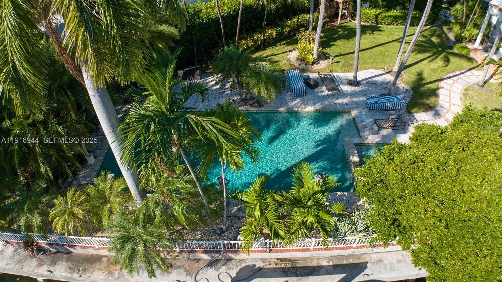 Small Image of 700 CORAL WAY, Fort Lauderdale Number 11