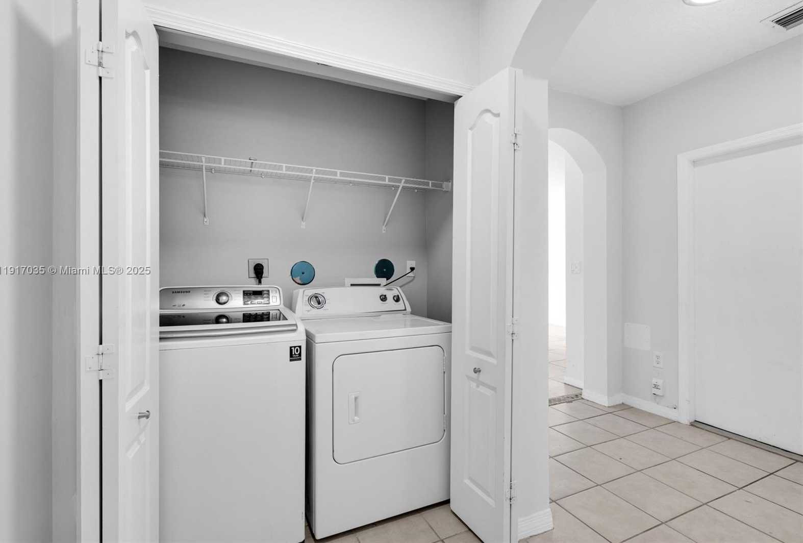 Small Image of 2883 SOUTH WEST 129TH TER, Miramar Number 21