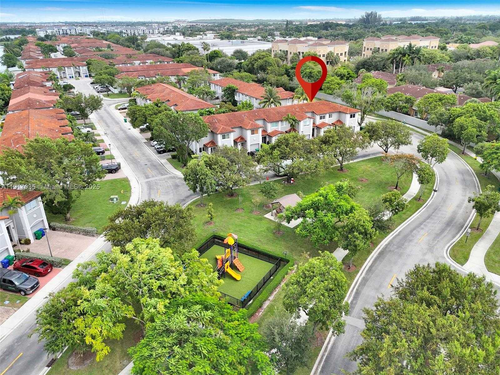 Small Image of 2883 SOUTH WEST 129TH TER, Miramar Number 26