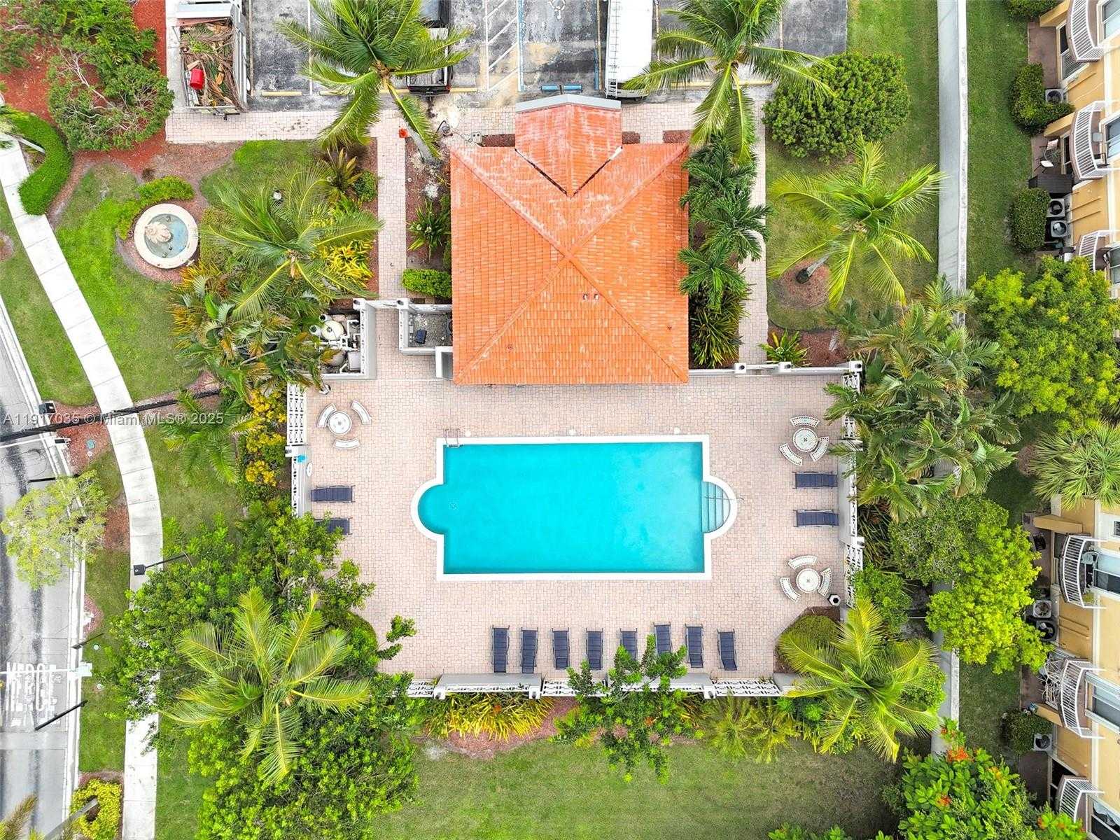 Small Image of 2883 SOUTH WEST 129TH TER, Miramar Number 32