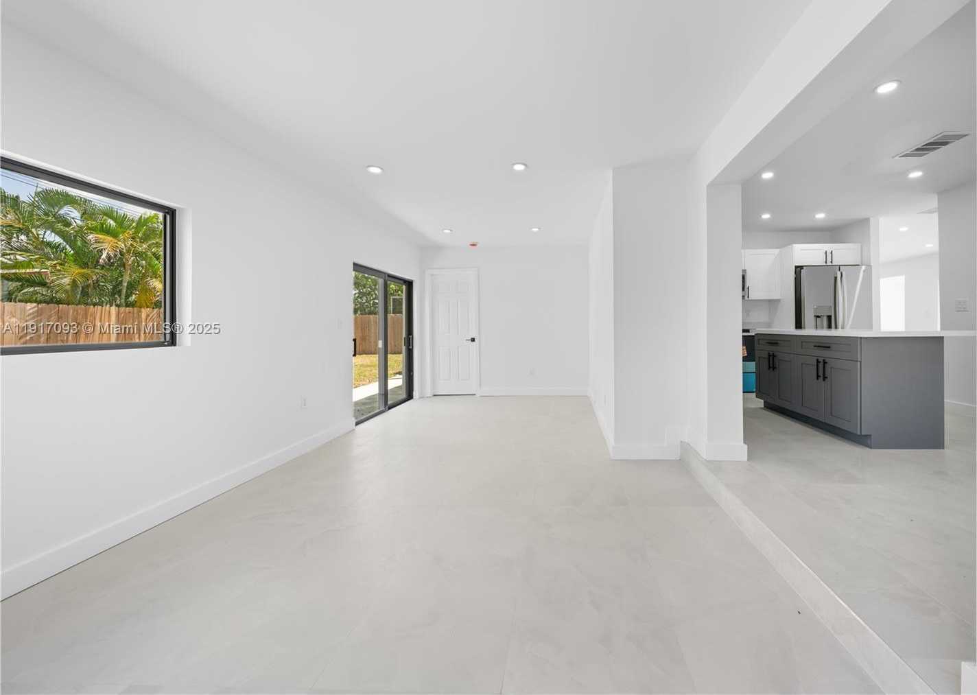 Small Image of 7613 CORAL BLVD, Miramar Number 13