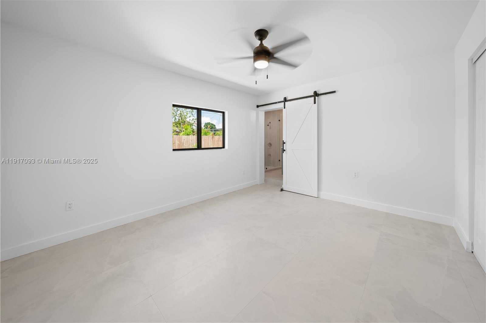 Small Image of 7613 CORAL BLVD, Miramar Number 19