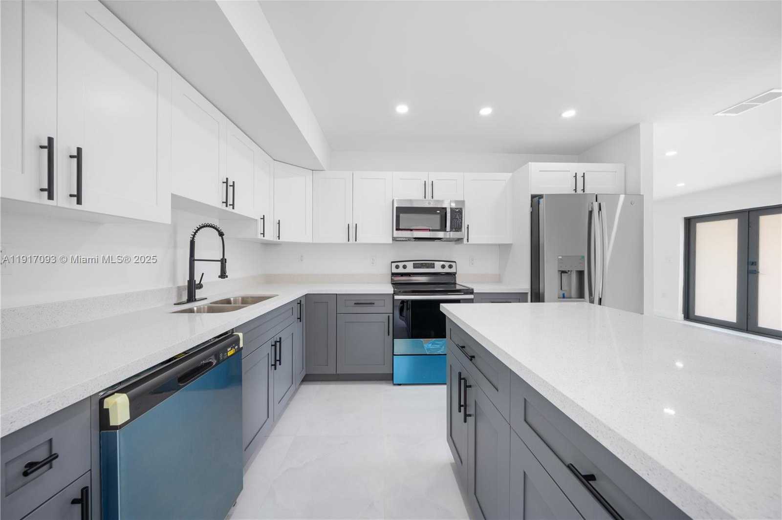 Small Image of 7613 CORAL BLVD, Miramar Number 21