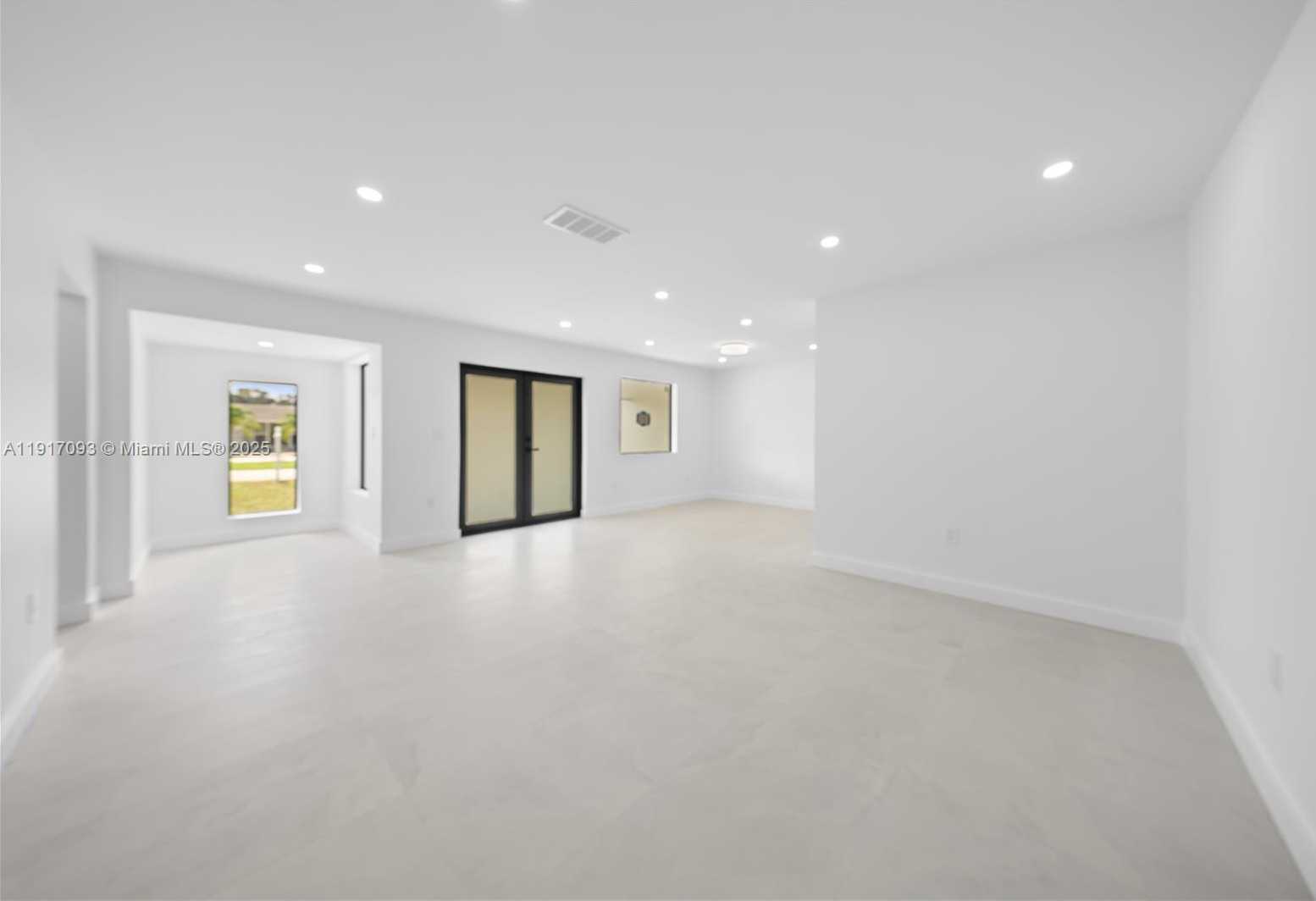 Small Image of 7613 CORAL BLVD, Miramar Number 23