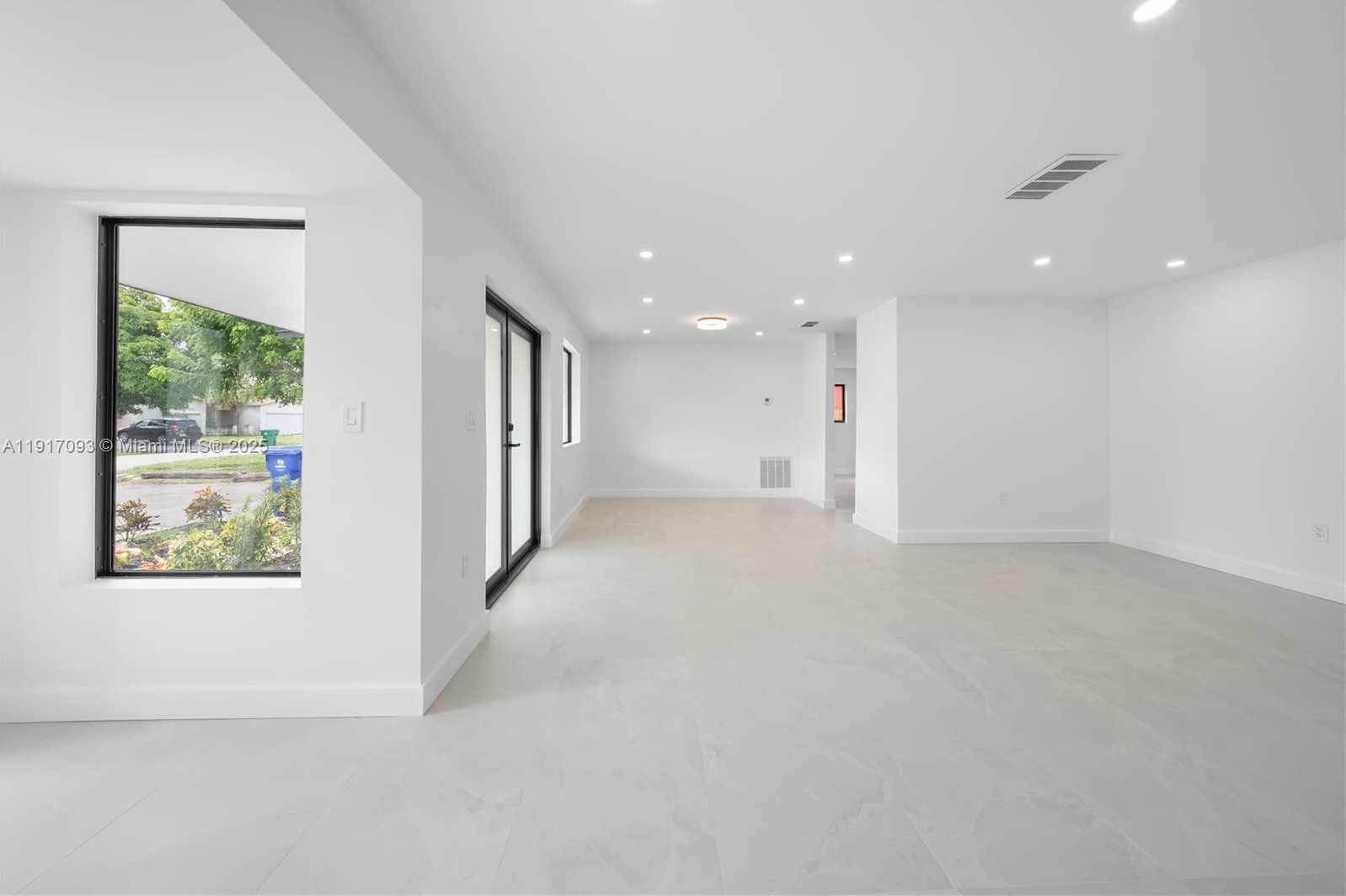 Small Image of 7613 CORAL BLVD, Miramar Number 24